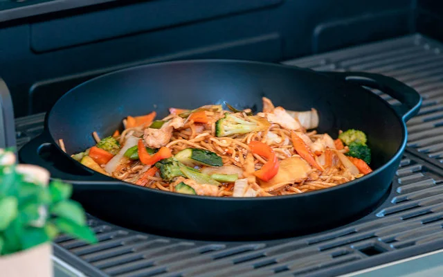 Campingaz Culinary Modular Wok Gusseisen Ø 33 Cm 3 Campingaz Culinary Modular Wok Gusseisen Ø 33 Cm